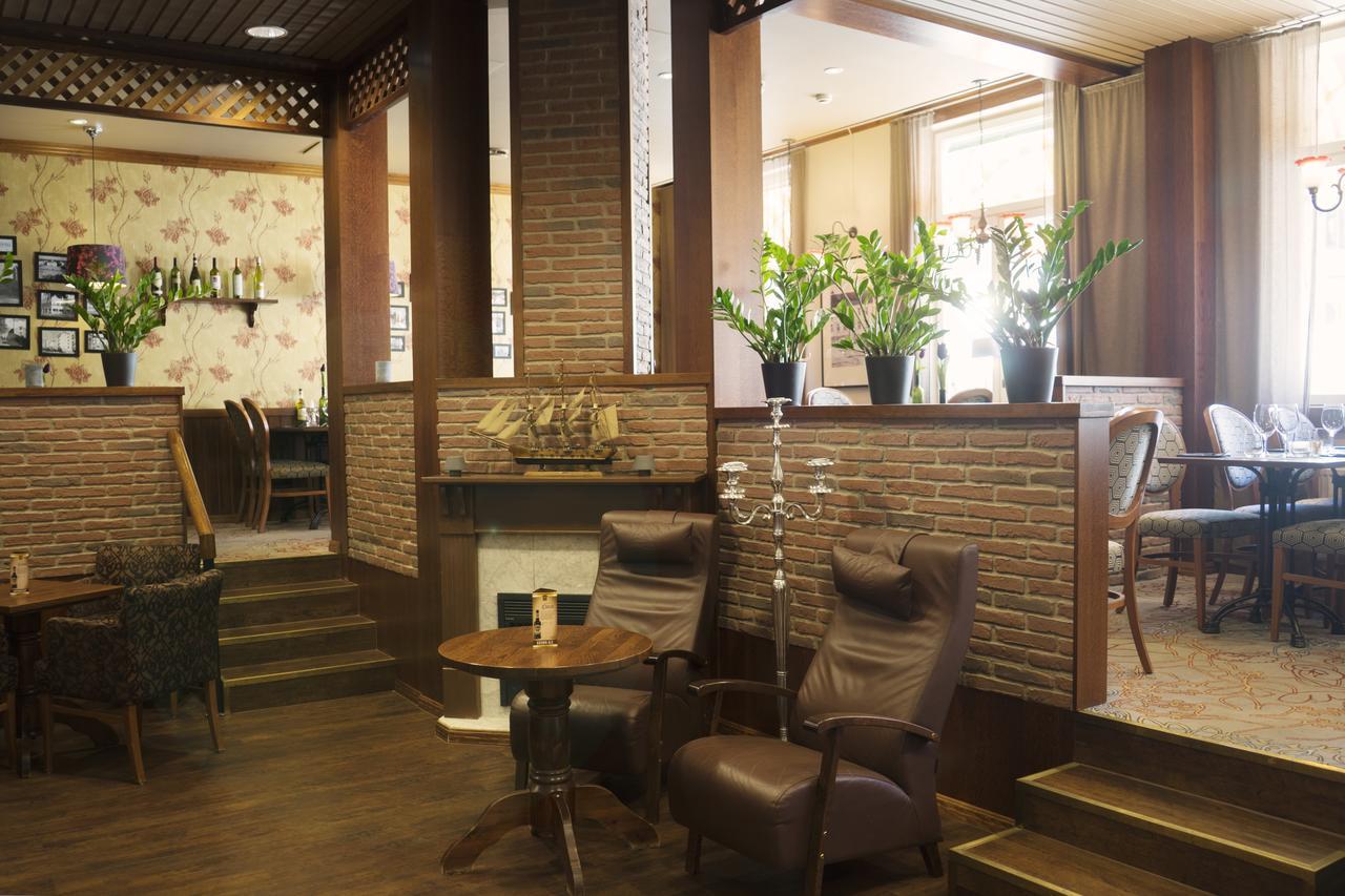 Pietarsaaren Kaupunginhotelli 3* Jakobstad